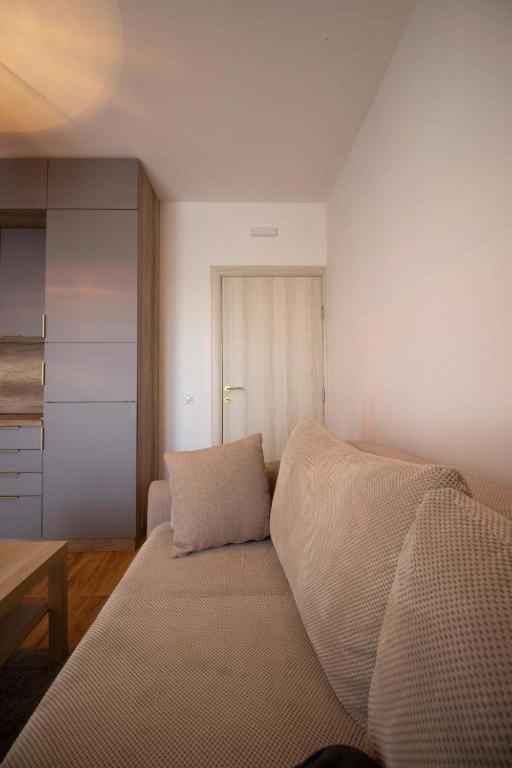 Laurel Apartments บาร์ ภายนอก รูปภาพ