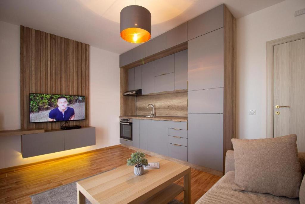 Laurel Apartments บาร์ ภายนอก รูปภาพ
